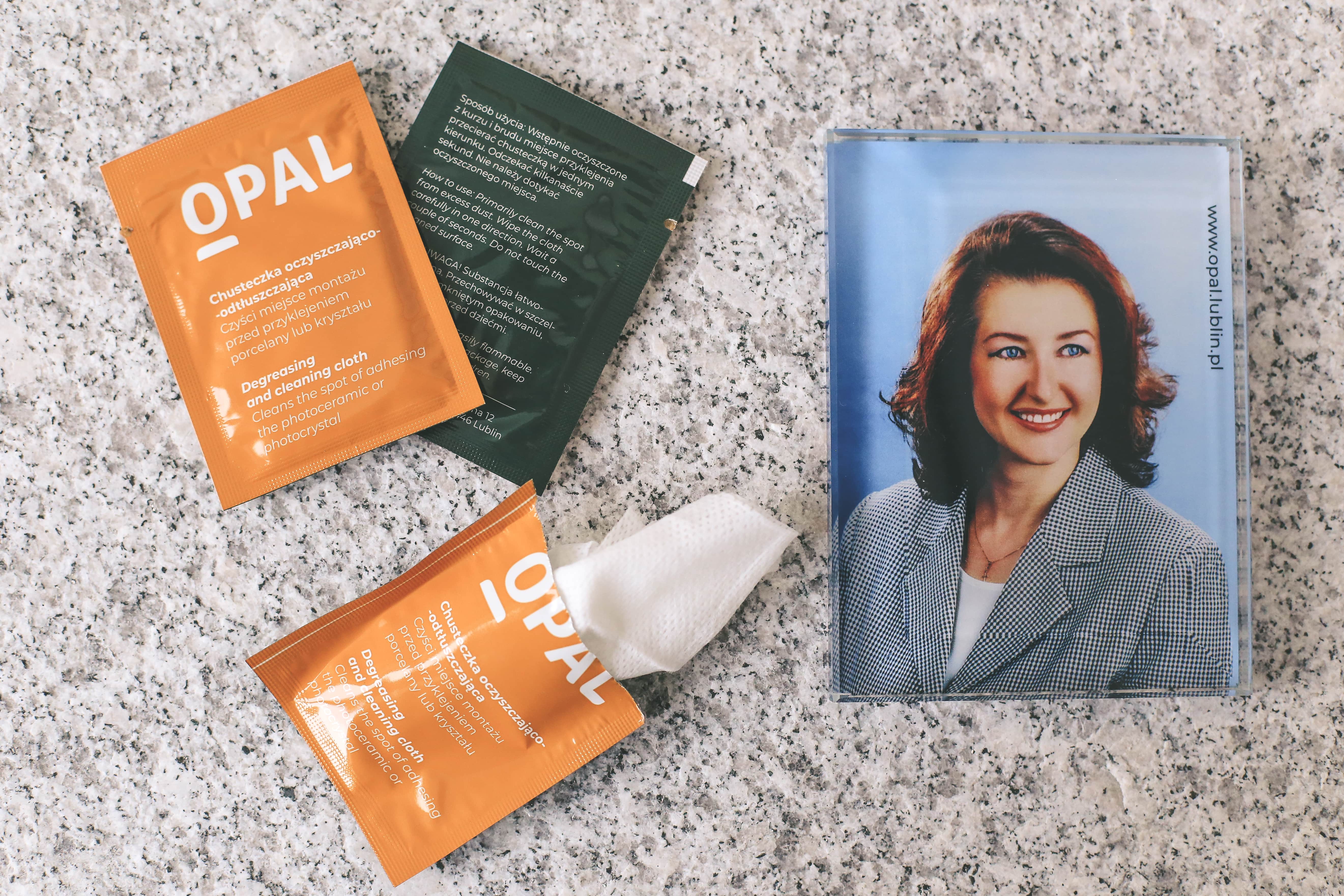 Серветка для очищення пам'ятника